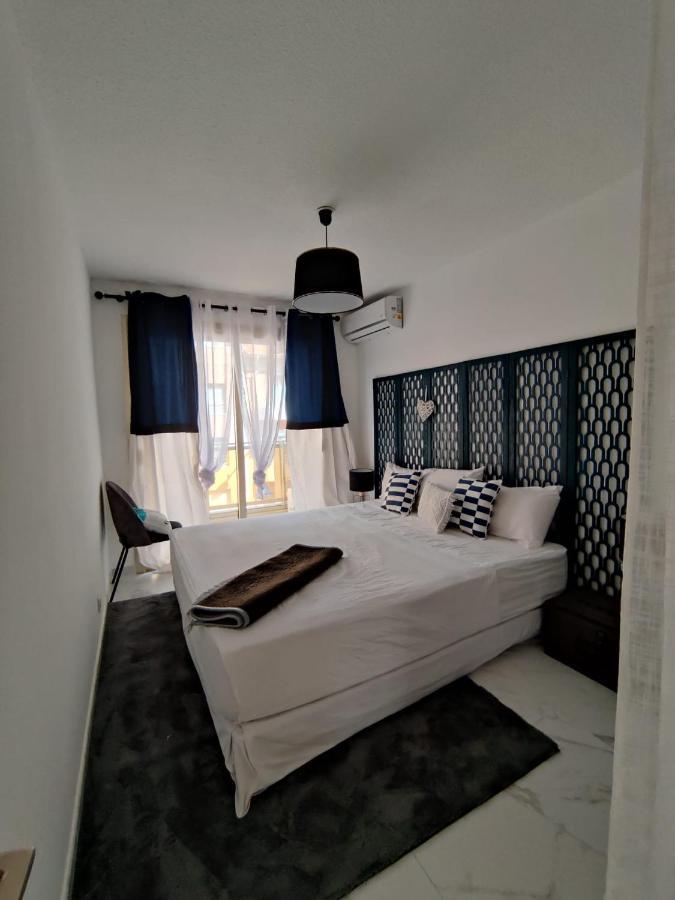 En Exclusivite T3 A 2 Pas Des Plages De St Raphael Saint-Raphaël エクステリア 写真